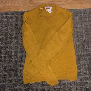 Cashmere mustard sweater